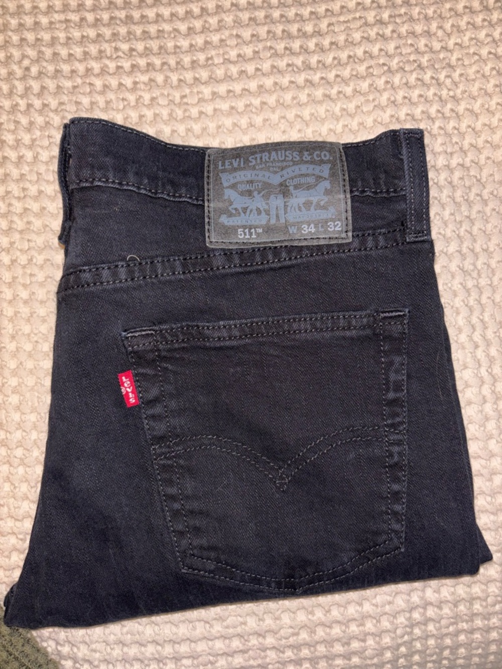 Levi's Slim Men's Jeans in Black Denim